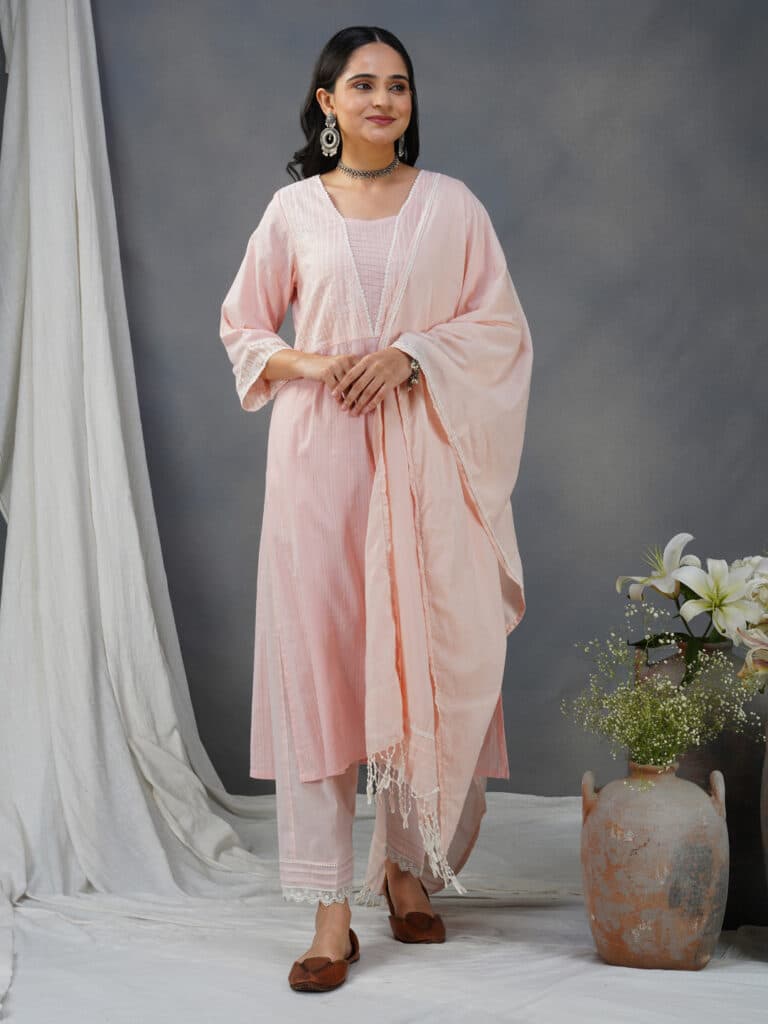 Pink Cotton Thread Work Kurta Pant with Digital Print Dupatta